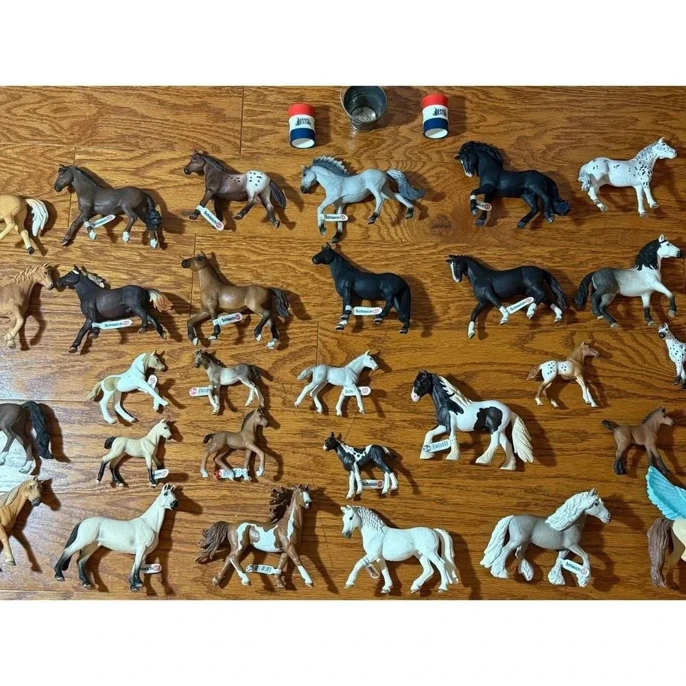 ENORMOUS Collection of 44 Authentic Schleich Horses - 21 NWT Stallions, Unicorn